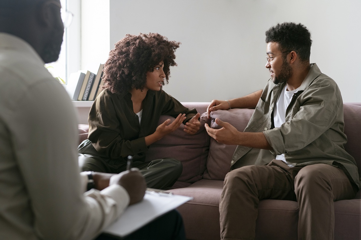 7 Questions Every Christian Should Ask Before Entering a Relationship
